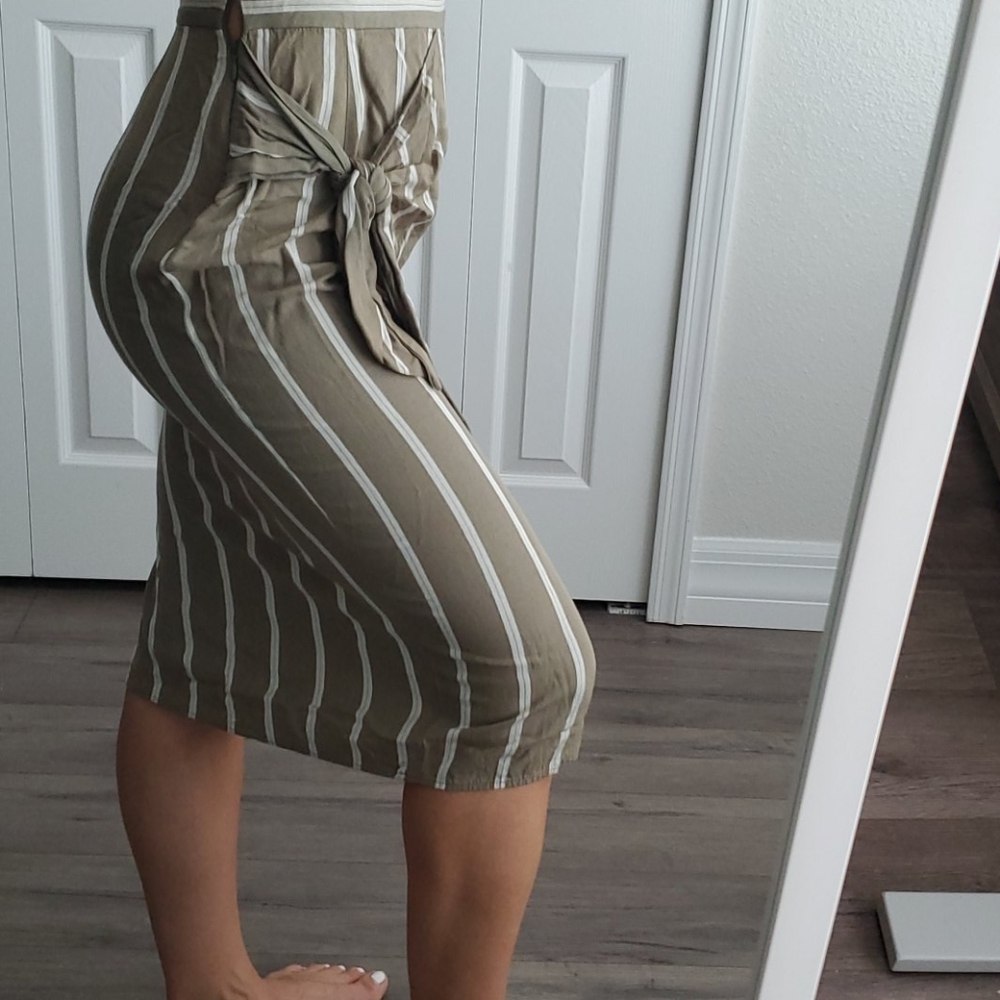 H&M Wrap Midi Skirt